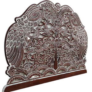 Tête de lit Paon en bois sculpté artisanal, finition blanchie, motif floral élégant, pour chambre à coucher, par Smart Art Wood Carving - Product Image 4
