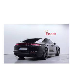 Porsche Panamera 4.0 GTS 2023 con Volante a la Izquierda, Asientos de Cuero, Cámara Trasera, Solo 13,248 km de Kilometraje - Product Image 2