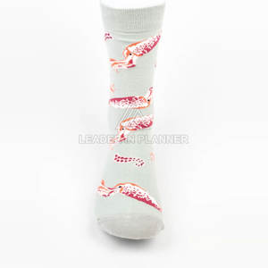 Calcetines Deportivos de Diseño Personalizado a Precio de Fábrica, Calcetines Casuales de Alta Calidad a Precio Bajo al por Mayor - Product Image 4