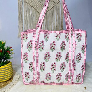 Grand sac fourre-tout matelassé surdimensionné en coton imprimé, idéal pour le week-end, les courses, les voyages, sacs faits main pour femmes - Product Image 3