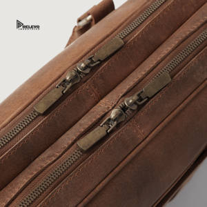 Sac de voyage en cuir véritable avec logo personnalisé, faible MOQ, sac de luxe pour homme, sac de week-end grande capacité, sac fourre-tout à étiquette privée - Product Image 3