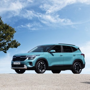 Kia Seltos SUV familial de luxe haut de gamme, design élégant en plastique OEM, options de moteur puissant, système d'infodivertissement avancé, conduite confortable - Product Image 4