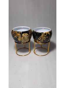 Maceta Grande de Cerámica Moderna y Lujosa con Soporte de Metal Dorado, Ecológica, Negra y Dorada, Decorativa para Interiores (12 Pulgadas) - Product Image 3