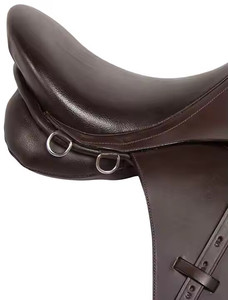 Selles d'équitation en gros, fabriquées en cuir de vachette avec services OEM, et tapis de selle pour chevaux - Product Image 4