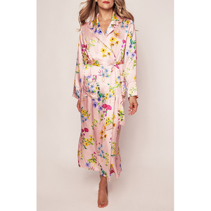 Bata de satén 100% seda para mujer, cómoda, con cuello en V, cinturón de borlas con lazo, bordado personalizado, ropa de dormir suave para verano, nueva llegada - Product Image 2