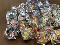 Ensemble de dés polyédriques carrés en résine, faits main, à noyau liquide, thèmes Pieuvre, Tortue de mer, Hibou, Dragon, 7 pièces, à bords vifs, avec motifs artistiques, pour jeux DND RPG