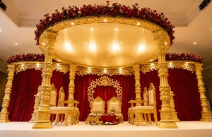 มณฑปงานแต่งงานฮินดูสุดอลังการแบบมาฮารานี ผลิตตามสั่งในสหรัฐอเมริกา พร้อมหลังคาทรงกลมประดับดอกไม้ สีขาว สำหรับพิธีวิวาห์ฮินดูในออสเตรเลีย - Product Image 5