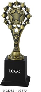 High-quality metal <b>trophy</b> for award distributors - Product Image 4