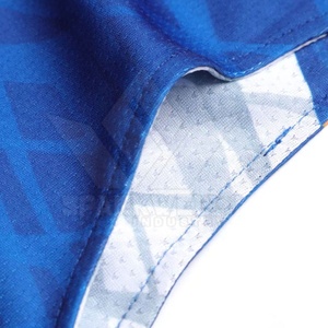 Uniforme de basket-ball pour hommes, comprenant un short en jersey confortable, vêtements de sport légers et durables, idéal pour les matchs de compétition - Product Image 3