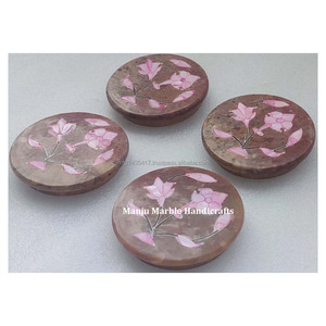 Miroir incrusté de stéatite de qualité supérieure au design luxueux fait à la main avec abat-jour en nacre meilleur design pour les cadeaux spéciaux du Ramdaan - Product Image 6