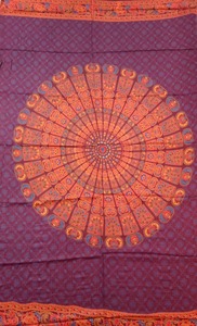 Tapisserie murale mandala bohème, décoration murale en tissu imprimé, art abstrait circulaire, décoration intérieure, design fleurs et plantes, pièce unique - Product Image 2