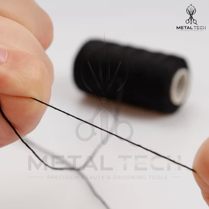 Kit de tissage d'extensions capillaires en gros, bobine de fil en nylon noir avec aiguilles courbées de type C et droites, et outil enfile-fil - Product Image 3