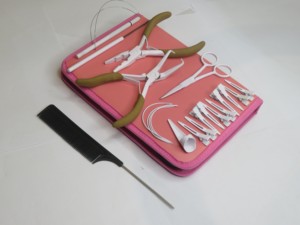 Kit d'outils professionnels pour extensions de cheveux avec aiguilles en forme de C, peigne à queue, pince à 2 trous, anneau de sectionnement des cheveux, ciseaux de coupe - Product Image 3