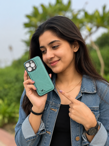 Nouvel arrivage d'étuis de téléphone en cuir véritable Étui élégant pour téléphone 15 Pro Étui vintage de luxe en cuir véritable pleine fleur - Product Image 3