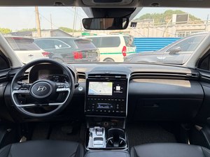 รถ SUV สีเทา มือสอง 5 ที่นั่ง เกียร์อัตโนมัติ พวงมาลัยซ้าย มาตรฐานยูโร 6 พร้อมกล้องมองหลัง - Product Image 5