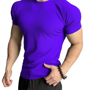 เสื้อยืดแขนสั้นผู้ชายทรงเข้ารูป คอโอ สีพื้น ผ้าถัก ระบายอากาศดี สวมใส่สบาย - Product Image 4