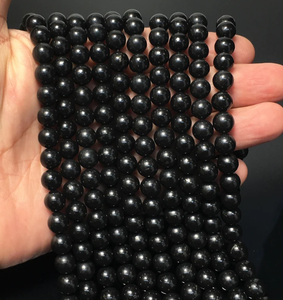 Perles de cristal naturel |   Onyx noir, œil de tigre, œil de chat |   Pierre précieuse de guérison de 6 mm et 8 mm |   Bijoux en gros de la marque Round FE pour la fabrication de bijoux en vrac - Product Image 1