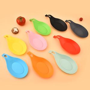 Repose-cuillère en silicone résistant à la chaleur, support pour spatule, plateau à couverts de cuisine, taille standard - Product Image 6