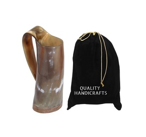 Mug en corne de buffle Viking, écologique, fait main, d'inspiration médiévale, poli, authentique, pour Noël et anniversaire - Product Image 1