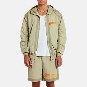 Ensemble coupe-vent décontracté imperméable et coupe-vent, avec logo personnalisé imprimé, coupe régulière, poids moyen, 100 % coton, ensemble short d'été - Product Image 1