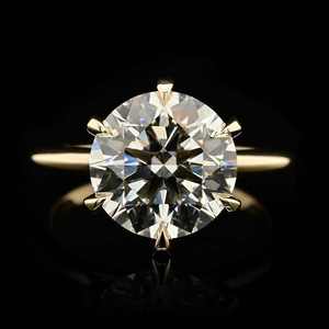 Anillo de Diamante Solitario en Oro Amarillo de 14K, Corte Cojín, Joyería de Compromiso Nupcial - Product Image 2