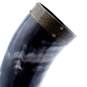 Corne à boire viking artisanale naturelle de haute qualité, personnalisée, écologique, avec technique de raccordement, idéale pour cadeau d'affaires ou de mariage - Product Image 5