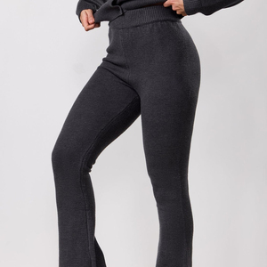 Pantalon long ample et respirant pour femme, imperméable et à séchage rapide, fabriqué au Pakistan - Product Image 1