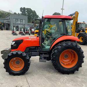 Mini Tractor M7-173 de 100HP 4WD con Cargador Frontal y Bomba para Uso Agrícola - Product Image 4