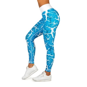 Leggings Deportivos de Spandex Transpirables con Diseños Personalizados, Sublimados, Hasta la Rodilla, para Mujer - Product Image 3