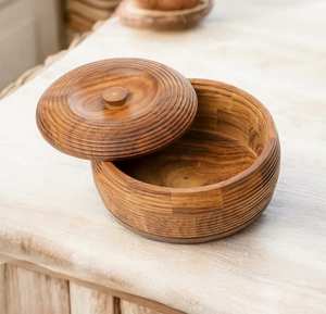 Boîte à chapati en bois sculptée à la main avec bouton de couvercle, idéale pour la maison, l'hôtel et les restaurants, à prix compétitifs - Product Image 6