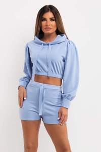Conjunto deportivo personalizado de algodón de 2 piezas, ropa lisa con cremallera, sudadera con capucha y pantalones cortos tipo jogger con efecto lavado ácido para mujer - Product Image 6
