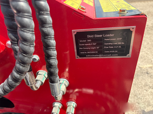 Minicargadora SL380 2022, Equipo de Construcción Compacto de Uso Pesado, Carga Nominal de 200 Toneladas, Potencia de 60/75 KW - Product Image 2