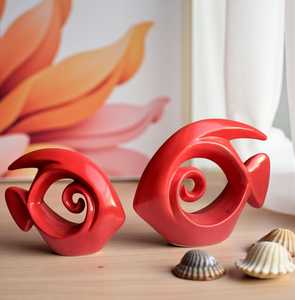 ชุดตุ๊กตาปลาเซรามิกสีแดงที่ทันสมัยสำหรับตกแต่งบ้านประติมากรรมแอบสแตรกต์มันวาวสำหรับห้องนั่งเล่นสำนักงานและของขวัญ - Product Image 3