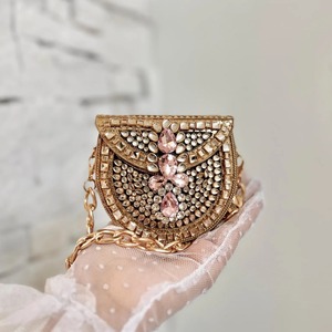 Bolso de Mano Tipo Clutch con Bordado Estilo Mosaico Clásico, Acabado Brillante, Forma Personalizable, para Sesiones de Moda y Fiestas Nocturnas - Product Image 4