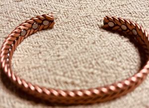 Bracelet en cuivre massif réglable fait main, design traditionnel, pour la santé et la mode, qualité supérieure - Product Image 4