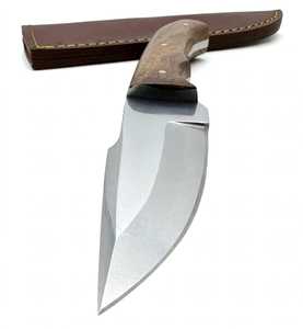 Couteau utilitaire d'extérieur à lame fixe de type Drop-Point, fabriqué à la main, avec manche en noyer naturel et étui en cuir - Product Image 2