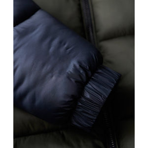 Vestes matelassées en duvet pour hommes, surdimensionnées, avec logo personnalisé OEM, confortables pour l'hiver, vestes matelassées personnalisées - Product Image 5