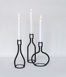 ชุดเชิงเทียนเหล็กดีไซน์ทันสมัย 3 ชิ้น สีดำ สำหรับตกแต่งบ้าน ทนทาน - Product Image 2