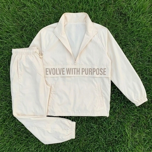 Manufacture Windbreaker Suit Unisex 100% Nylon Rain Jacket Pants Set High Quality <b>Wind</b> <b>Breaker</b> Rain Tracksuit Unisex - Product Image 1