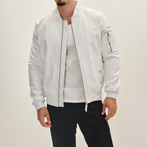 Blouson Bomber Homme en Cuir Véritable Noir Uni avec Logo Brodé Personnalisé – Style Urbain Tendance et Lettres Uniques – Vente en Gros - Product Image 4