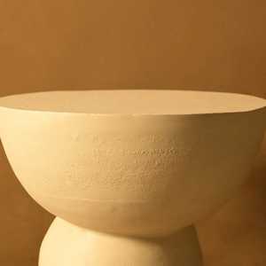 Mesa Consola Minimalista Favorita de Temporada, Base de Pedestal, Mueble Moderno Hecho a Mano para Sala de Estar, Decoración de Entrada - Product Image 3