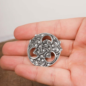 Broche Escocés de Alta Calidad con Diseño de Nudos Celticos, Accesorio para Kilt, Venta al Por Mayor 2026 - Product Image 3
