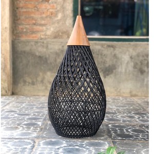 Lámpara Colgante Moderna y Ecológica de Bambú, Fabricada a Mano con Ratán y Base de Madera de Teca, para Diseño de Interiores de Restaurantes - Product Image 2