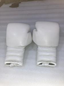 Guantes de Boxeo de Cuero Vacuno con Logotipo Personalizado para Gimnasio, Escuela, Club, Entrenamiento, Venta al Por Mayor - Product Image 2