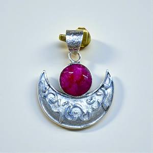 จี้รูปพระจันทร์ประดับพลอยทับทิม เงินแท้ 925 น้ำหนักเบา คุณภาพสูง ของขวัญที่ดีที่สุดสำหรับเธอ เหมาะสำหรับทุกโอกาส - Product Image 1