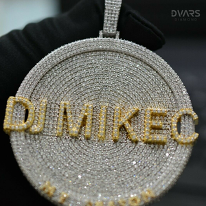 Colgante de Letra Redonda Personalizado para Hombre con Moissanita, Estilo Hip Hop, con Dijes Circulares y Diseño Iced Out - Product Image 1