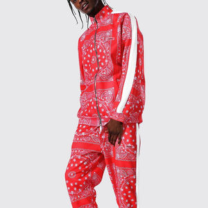 Conjunto Deportivo 2 en 1 para Hombre, Reversible, Transpirable, con Estampado Paisley Rojo, Cierre Completo, Capucha, Estilo Urbano, Corte Regular, Poliéster, Invierno - Product Image 1