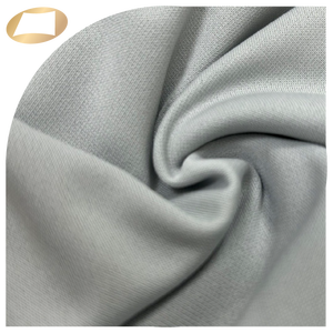 Tissu piqué en polyester respirant, anti-UV, effet mesh, pour vêtements décontractés - Product Image 1