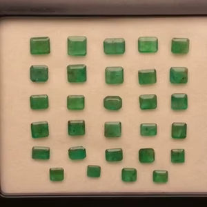 Lot de pierres précieuses d'émeraude zambienne naturelle taille émeraude, qualité AAA, avec un lustre superbe, belle couleur verte, polissage et taille parfaits. - Product Image 5