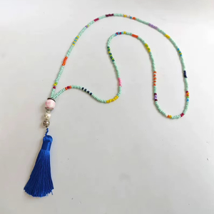 Collar de borlas con cuentas de menta hecho a mano, borla azul, estilo bohemio, joyería larga y llamativa, regalo para mujer - Product Image 1